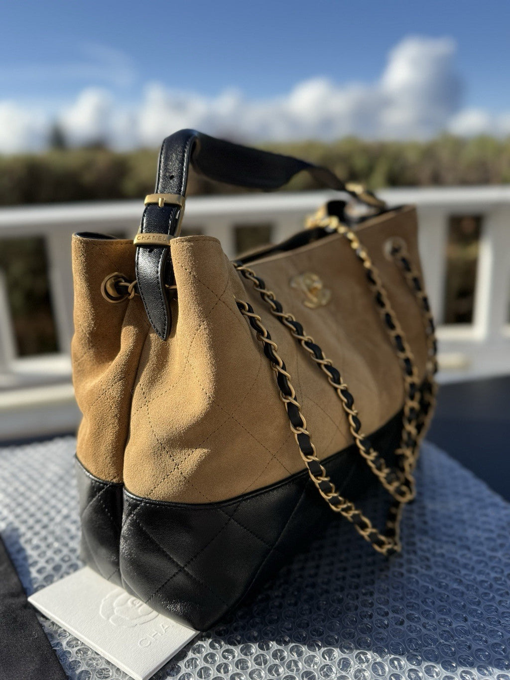 Chanel 25a Tote Bag